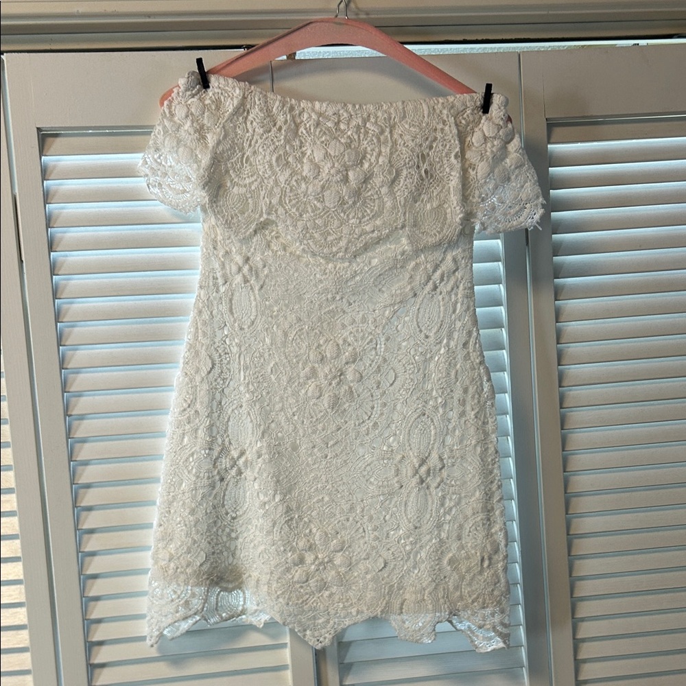 BB Dakota White Lace Off-Shoulder Mini Dress